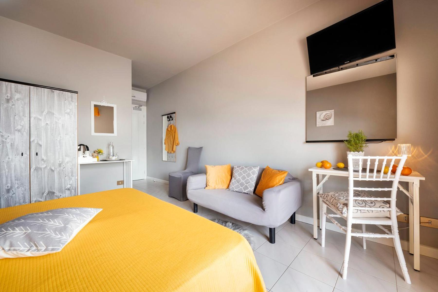קנרו ריביירה Hotel La Rondinella מראה חיצוני תמונה